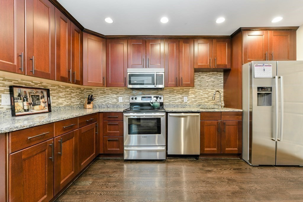 2 bed, 1 bath apartment for rent at 34 Forbes St Unit 2, Back Bay — photo 4 of 17