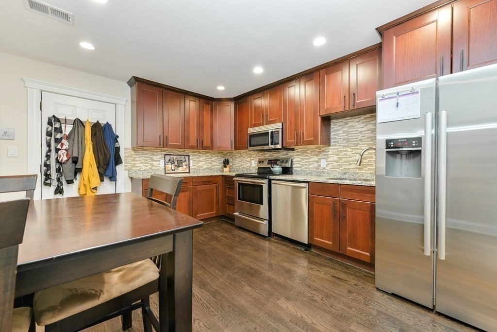 2 bed, 1 bath apartment for rent at 34 Forbes St Unit 2, Back Bay — photo 6 of 17