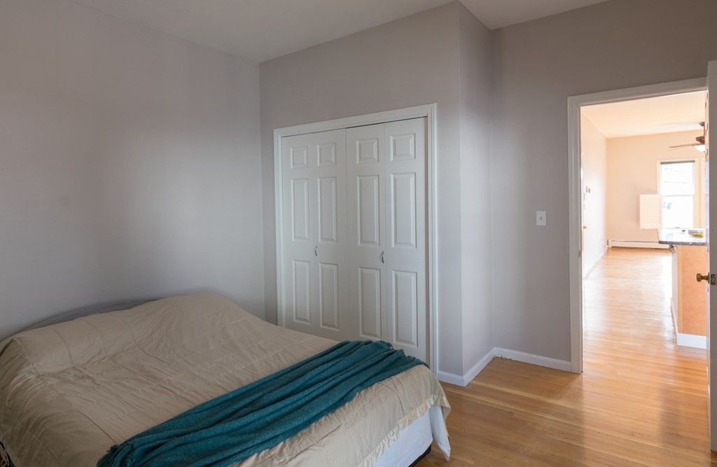 186 West 7th St, South Boston