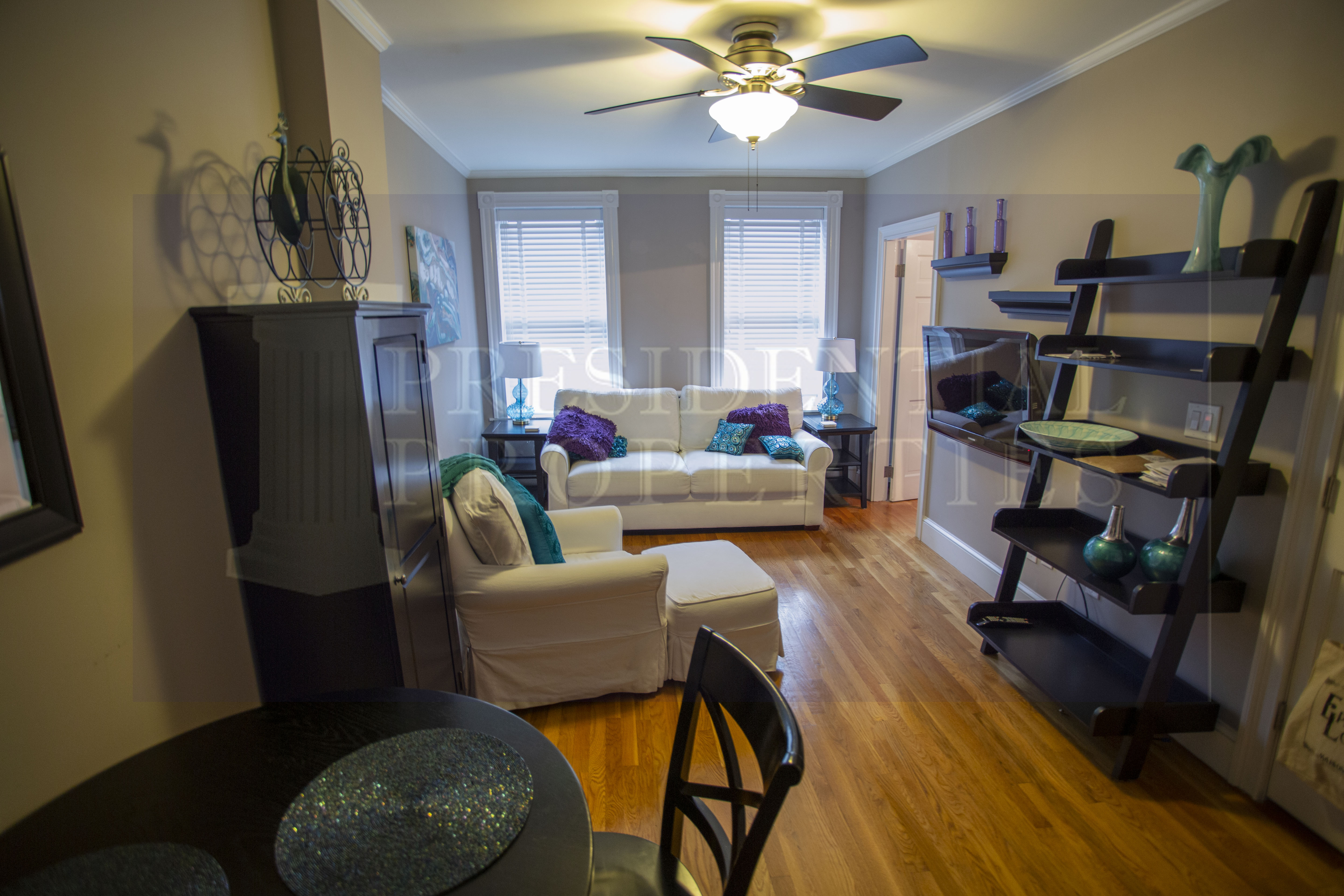 2 bed, 1.5 bath apartment for rent at 27 Temple St Unit 3, Beacon Hill — photo 1 of 12