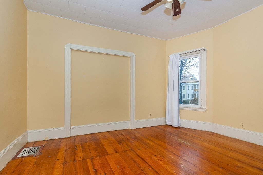 49 Porter St, Spring Hill