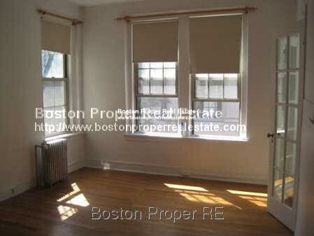 64 Hemenway St, Fenway