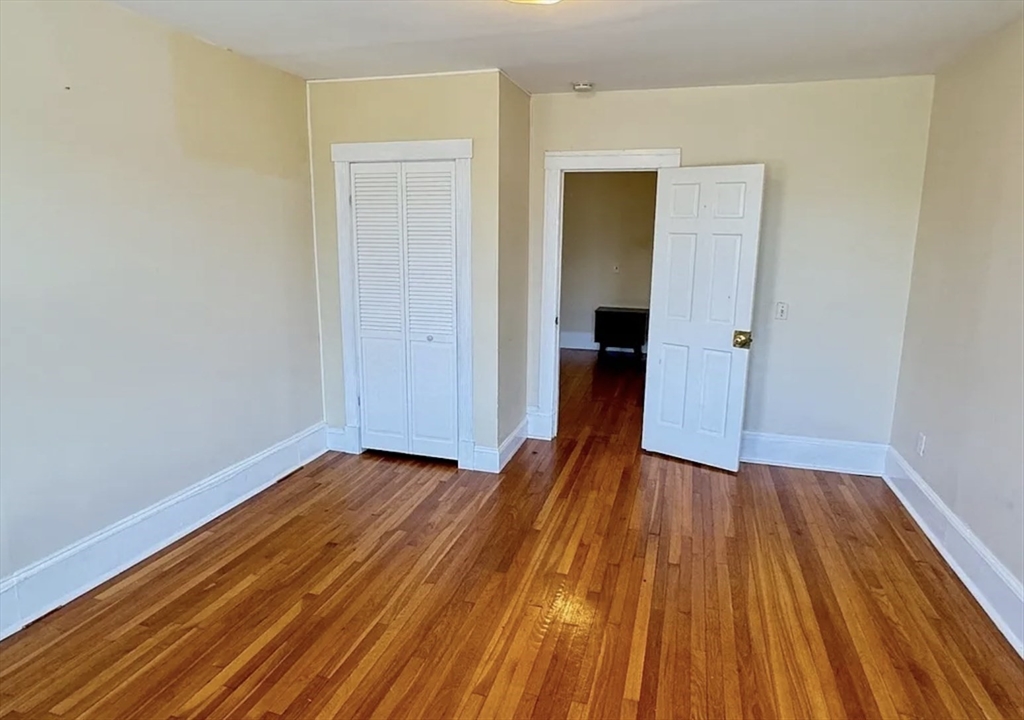 1682 Commonwealth Ave, Brighton