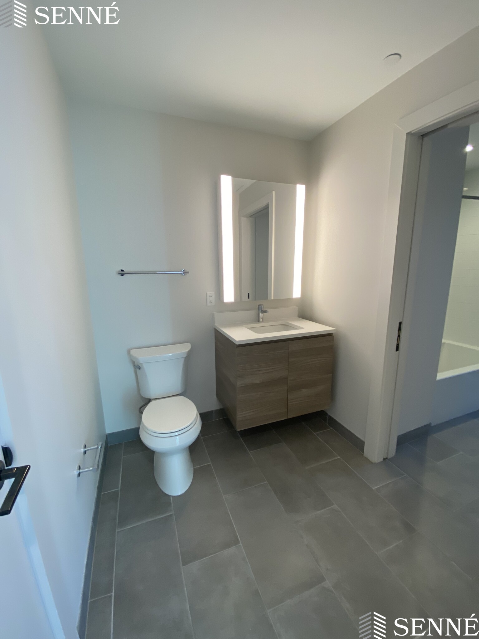 131 Seaport Blvd, Seaport District