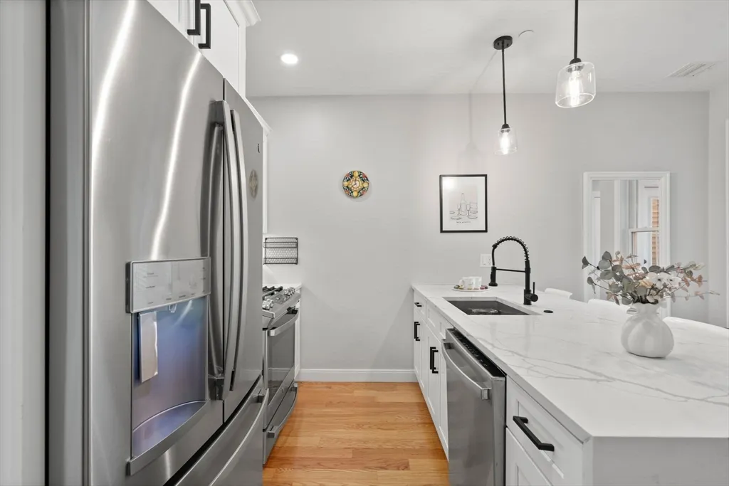 174 West Seventh St, South Boston