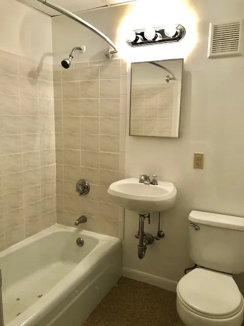 1077 Beacon St, Longwood