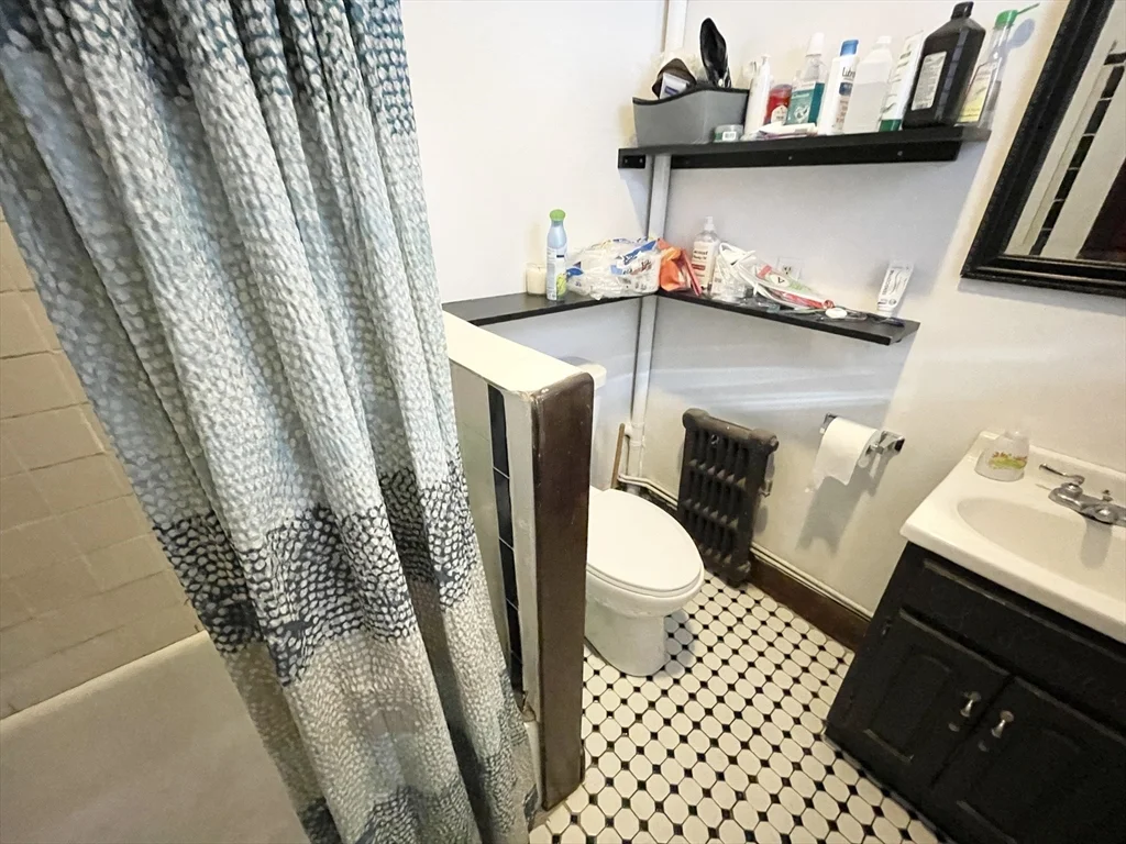 112 Allston St, Allston