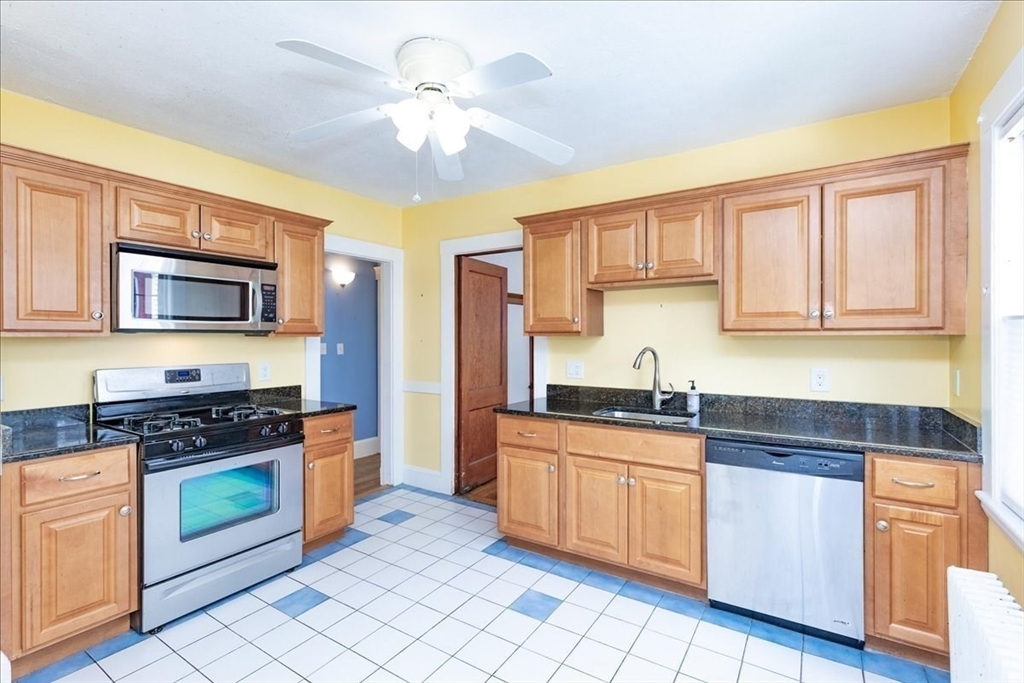 31 Iona St, Roslindale