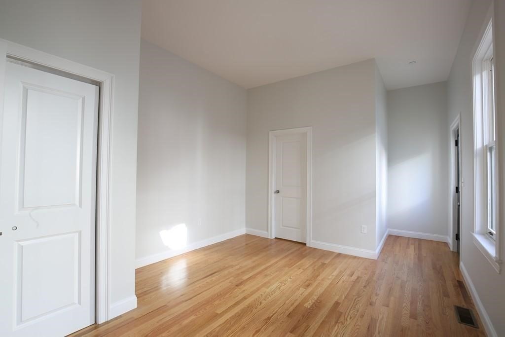 20 George St, East Somerville