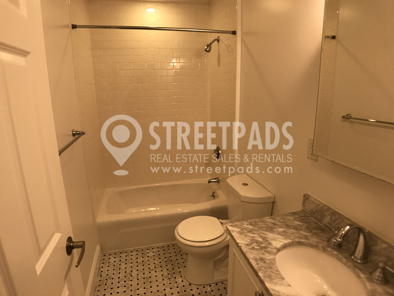 1 Langdon Sq, Neighborhood Nine