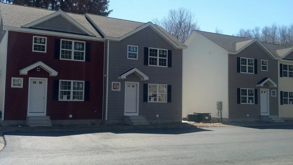 57 Mill Street Extension, Lancaster
