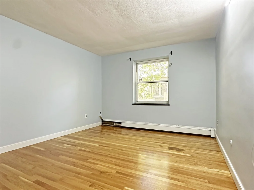 100 Summer St, Watertown