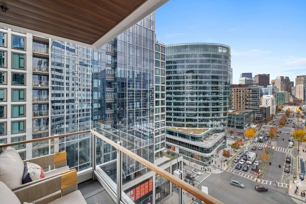 150 Seaport Blvd, Seaport District