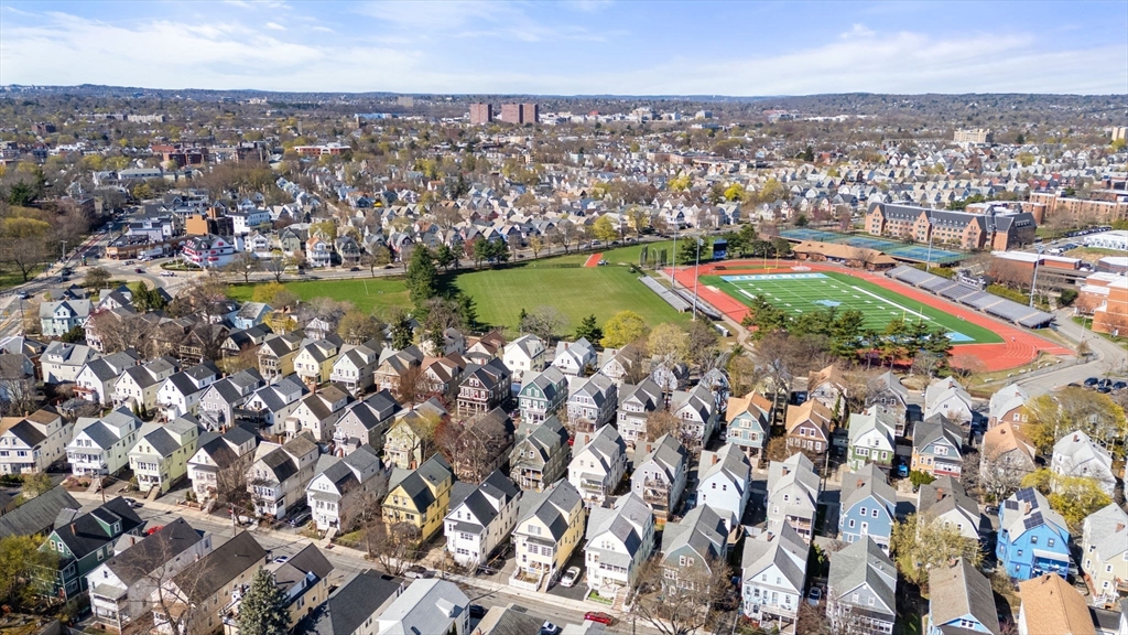 84 Pearson Rd, Tufts