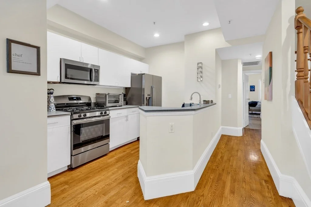 183 Saint Botolph St, Back Bay