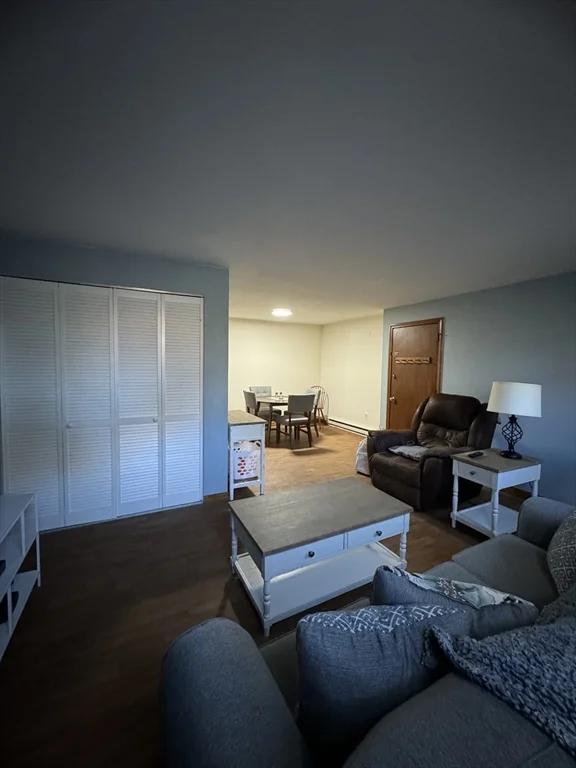 297 Ashland, Southbridge