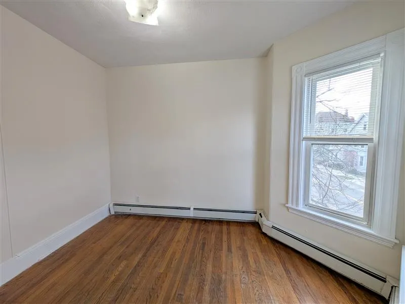 392 Washington St, Ward Two