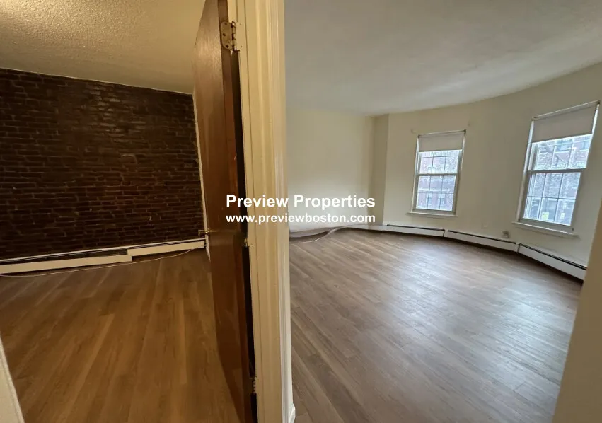 54 South Huntington Ave, Mission Hill
