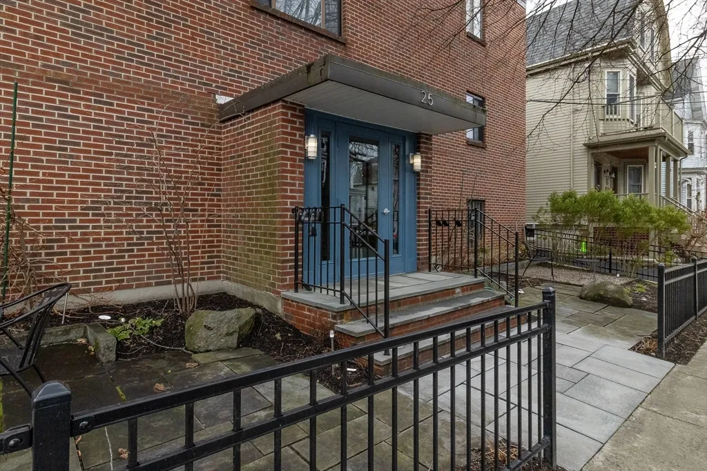 25 Linden Ave, Spring Hill