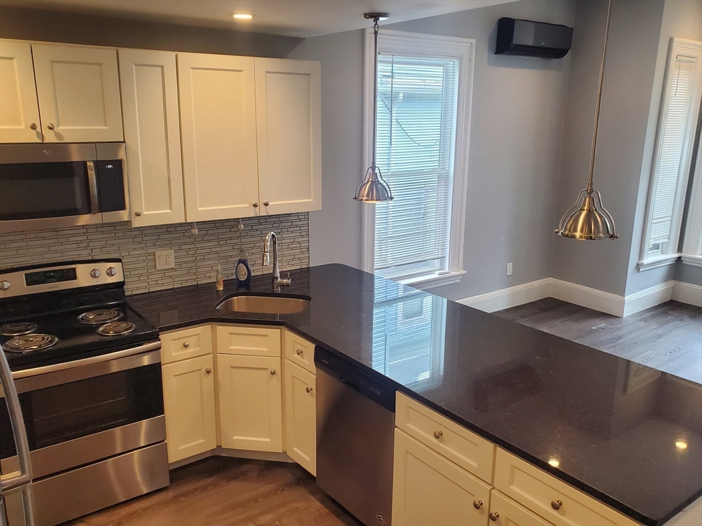 5 Beale St, Dorchester