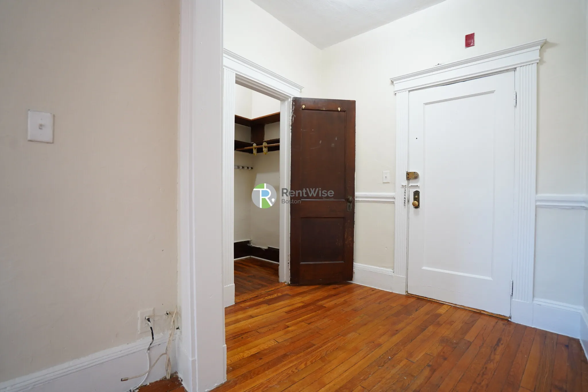 1334 Commonwealth Ave, Allston