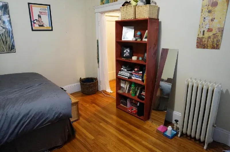 11 Royce Rd, Brighton