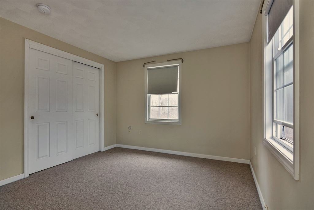 7 Van Norden Rd, Burlington