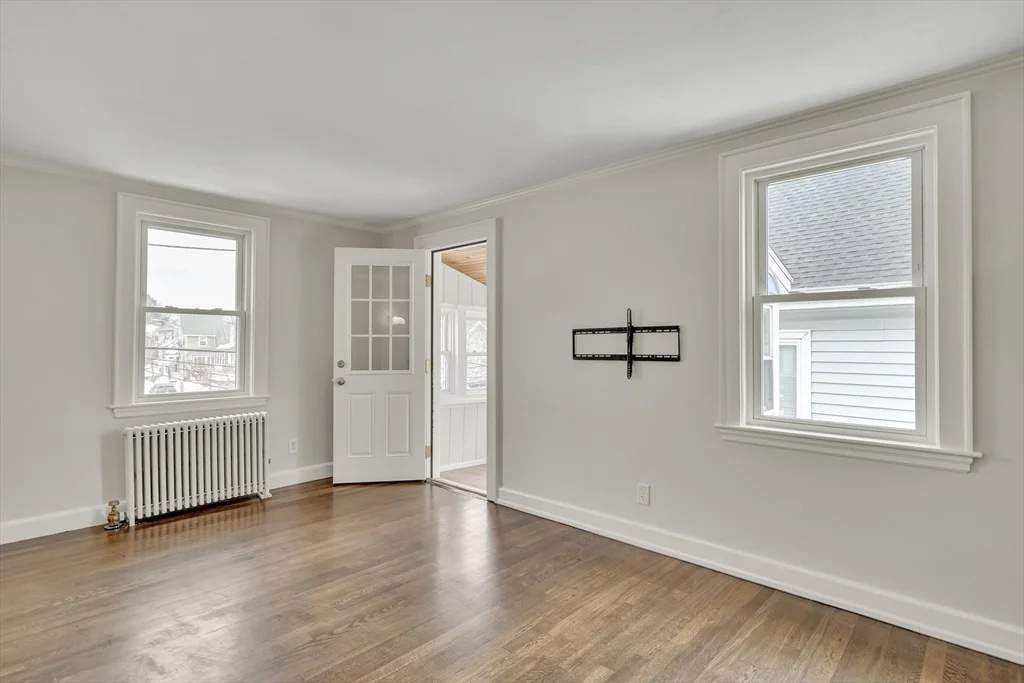 19 Fairview Ave, Malden