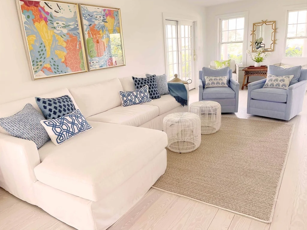 7 Packet Dr, Nantucket