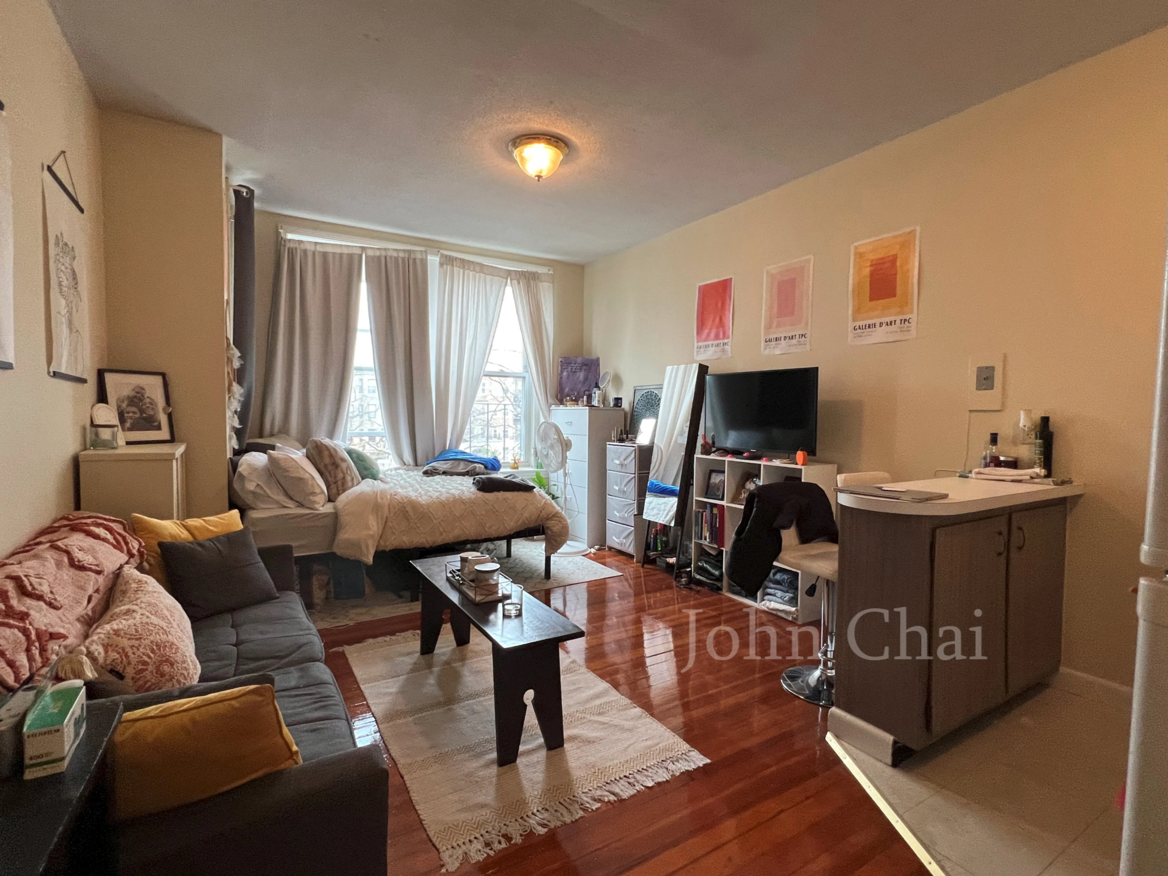 1132 Commonwealth Ave, North Brookline