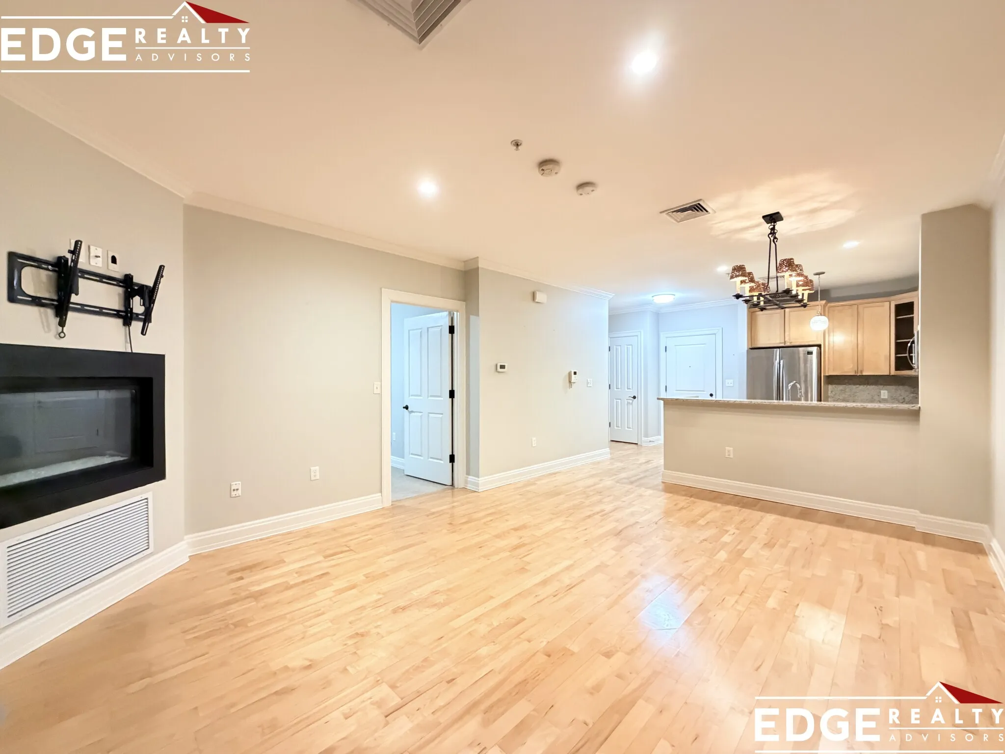 59 Walpole St, Canton