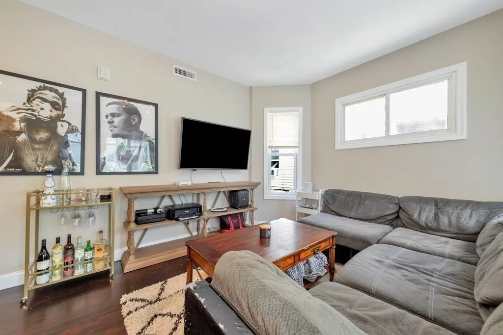 777 Columbia Rd, Boston