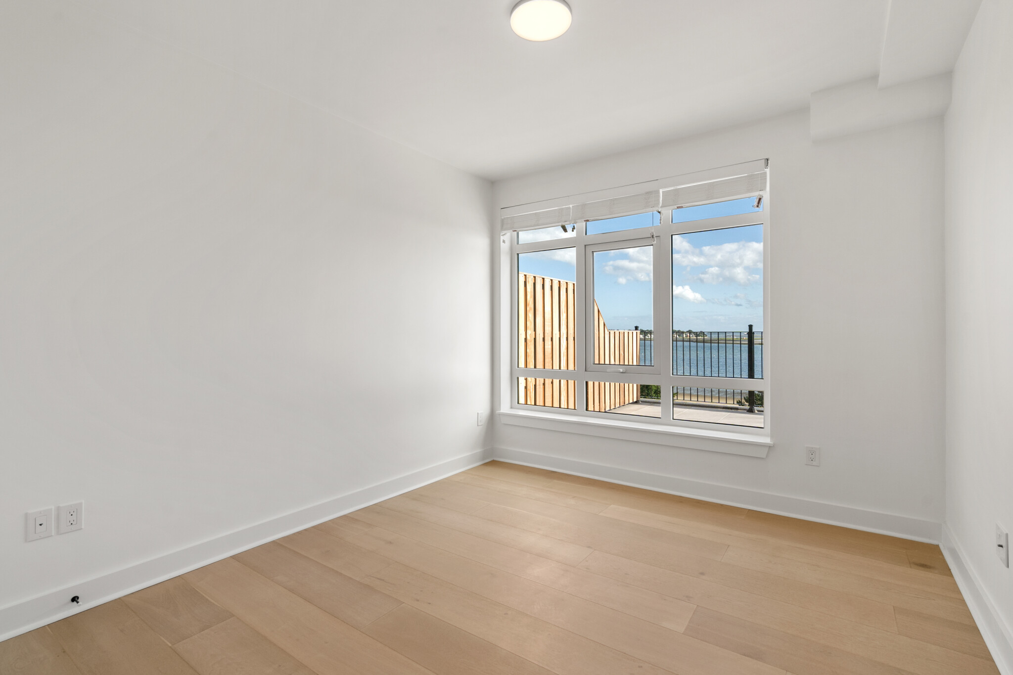 917 Bennington St, East Boston