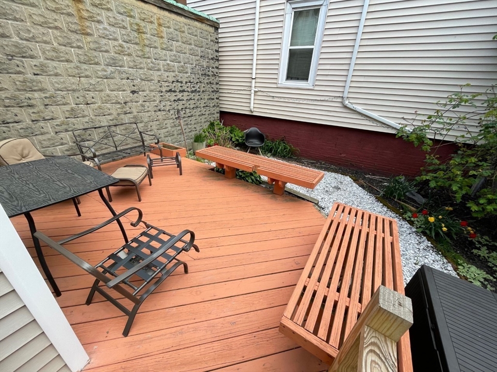 160 Dorchester St, South Boston