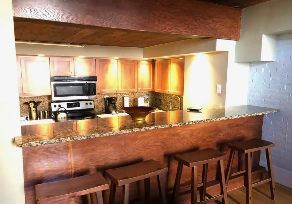 113 Beacon St, Back Bay