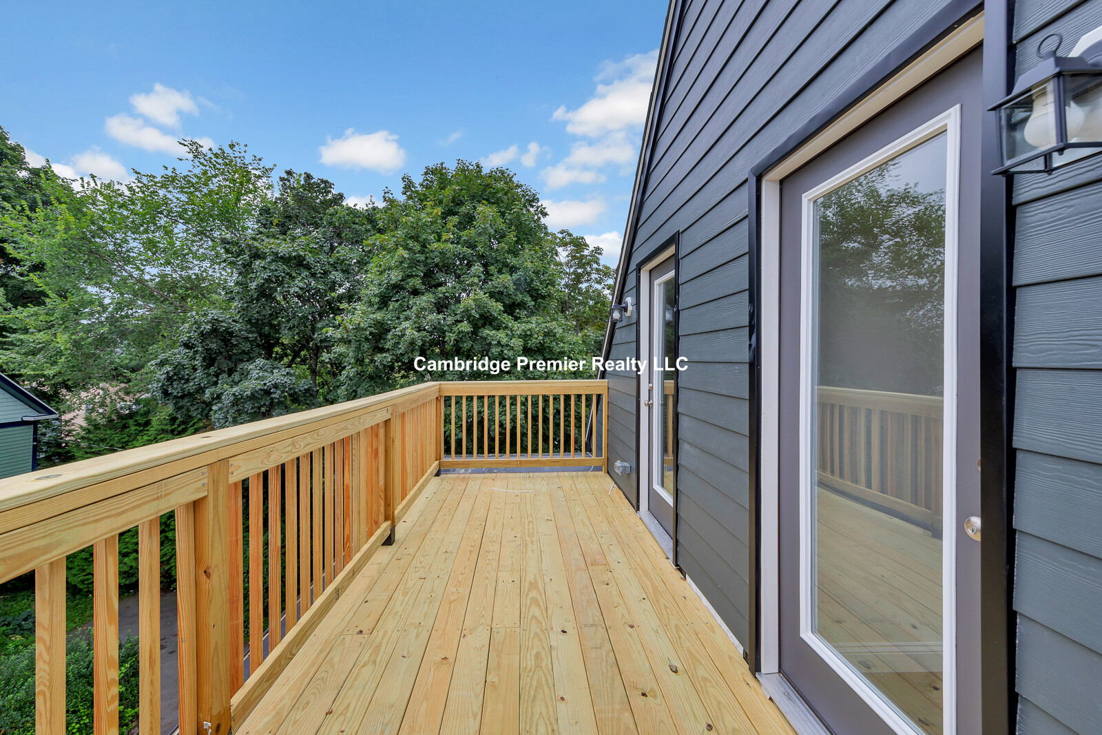 6 bed, 4+ bath apartment for rent at 73 Lexington St Unit 2, Waltham — photo 5 of 29