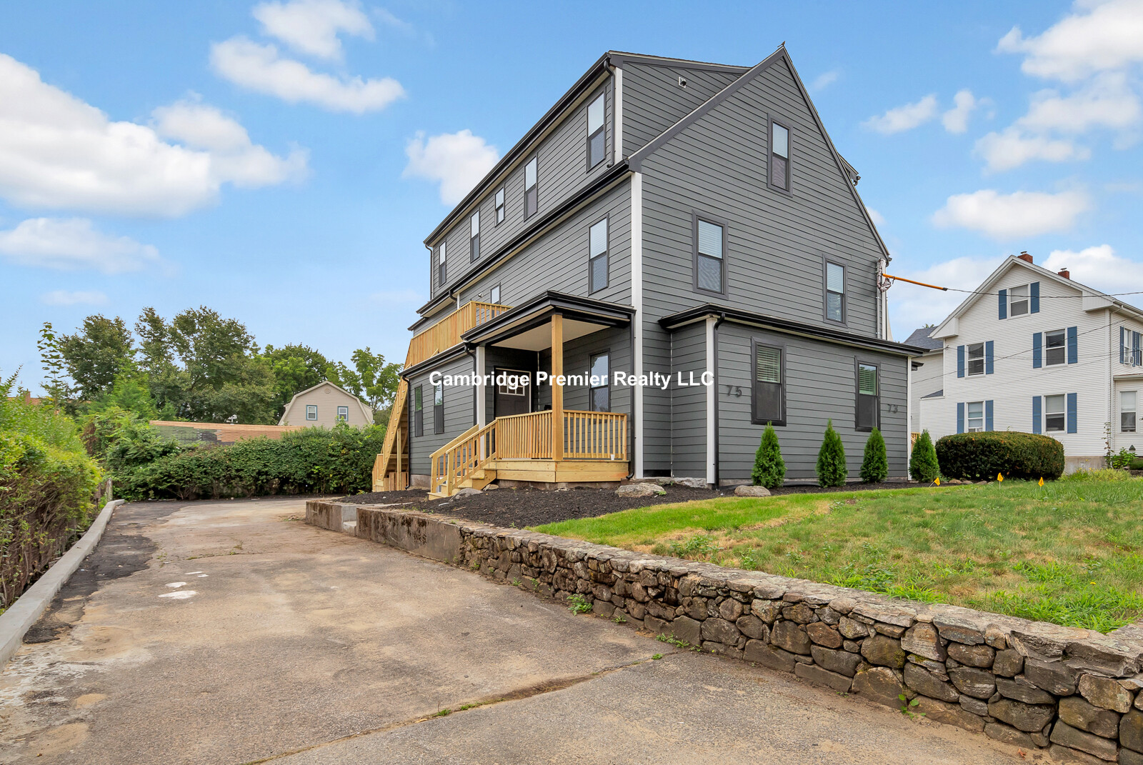 6 bed, 4+ bath apartment for rent at 73 Lexington St Unit 2, Waltham — photo 9 of 29