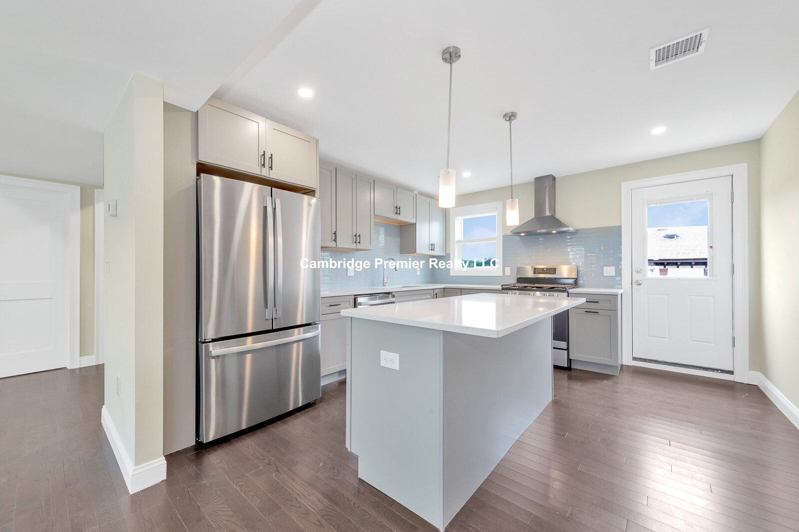 6 bed, 4+ bath apartment for rent at 73 Lexington St Unit 2, Waltham — photo 25 of 29