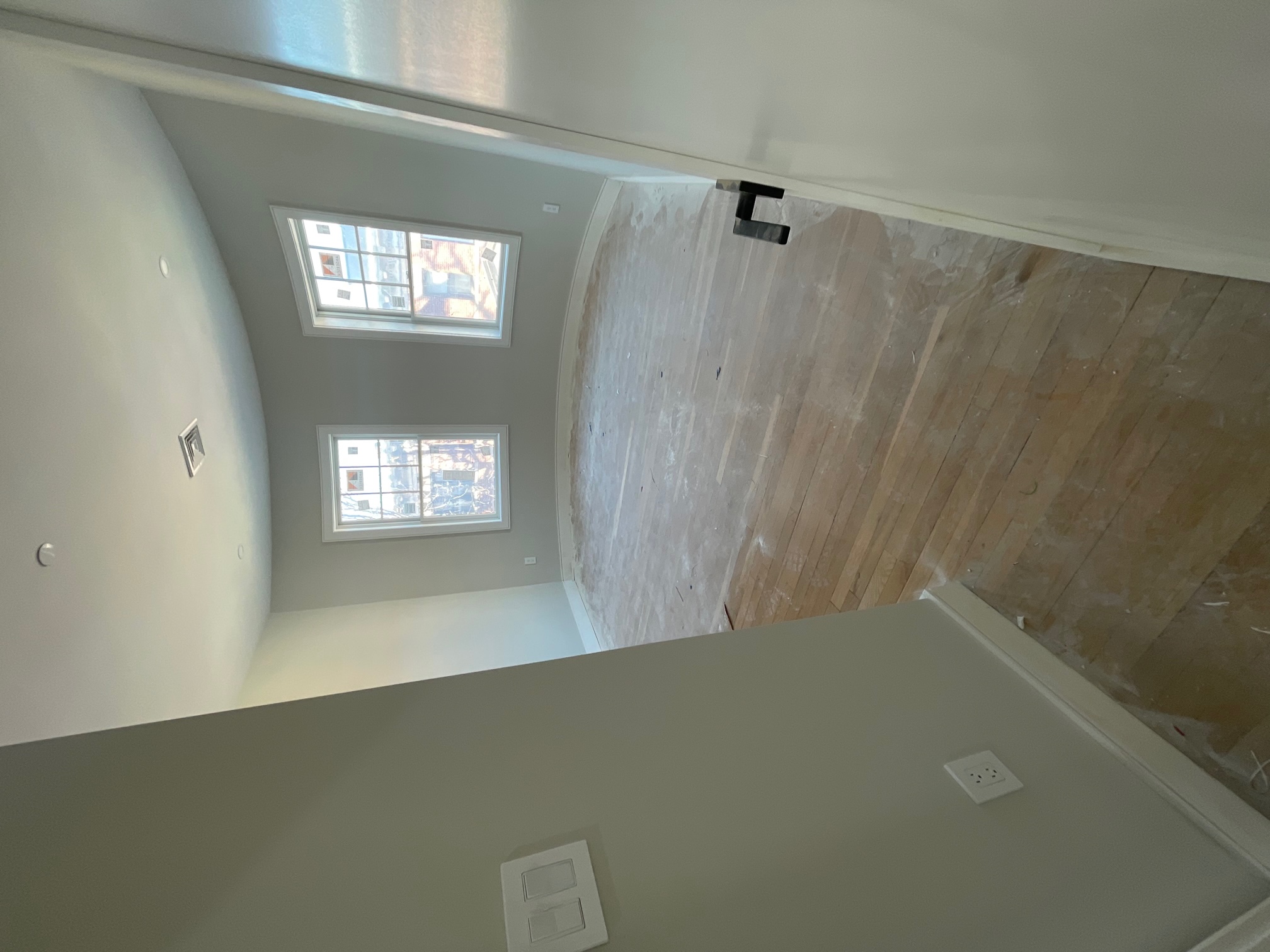 4 bed, 2 bath apartment for rent at 145 Sutherland Rd Unit 3, Brighton — photo 7 of 10