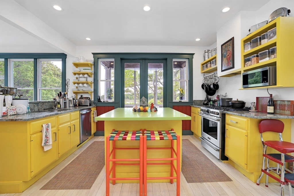 17 Bourne Point Rd, Wareham