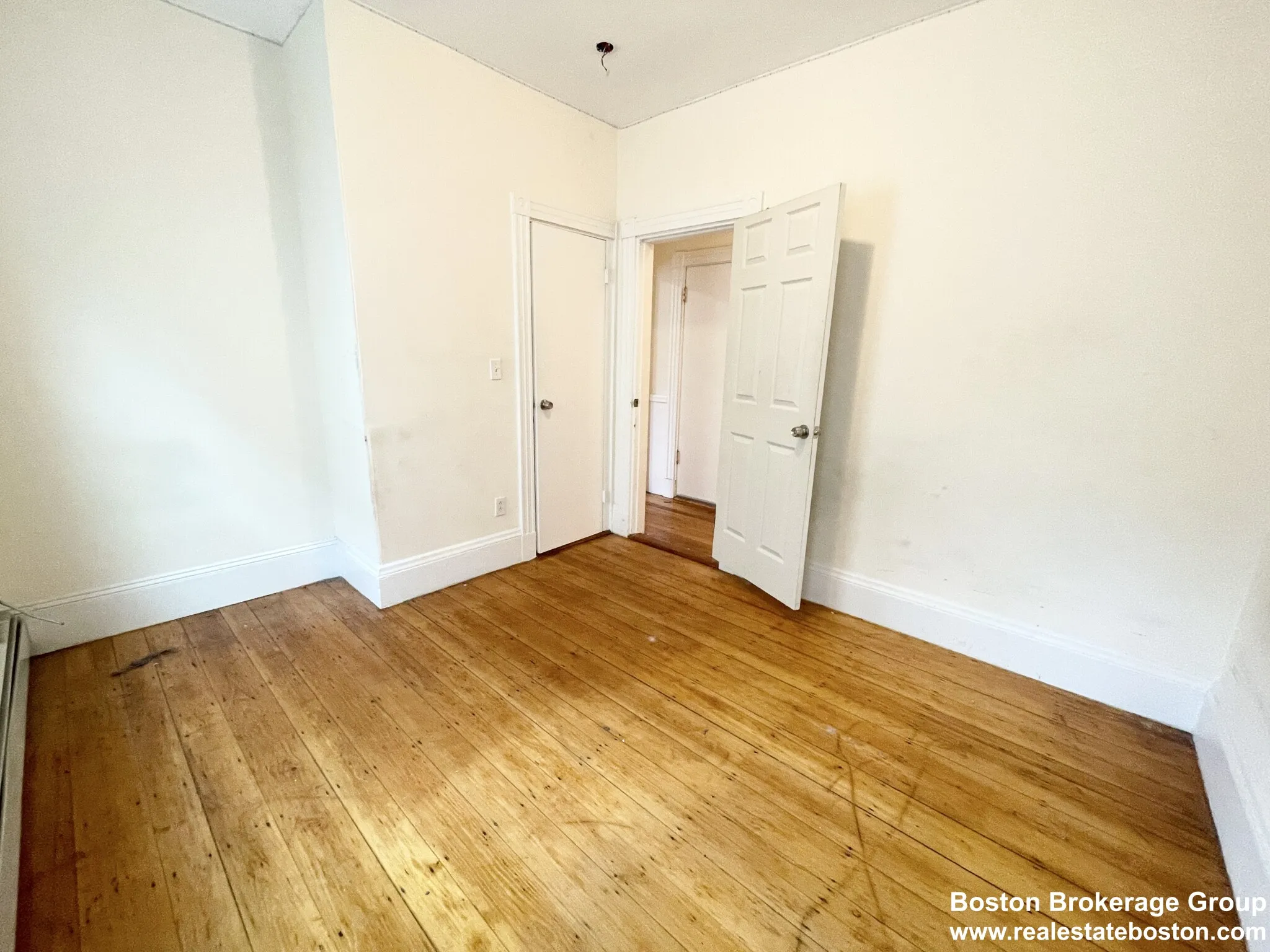 1 Folsom Ave, Mission Hill