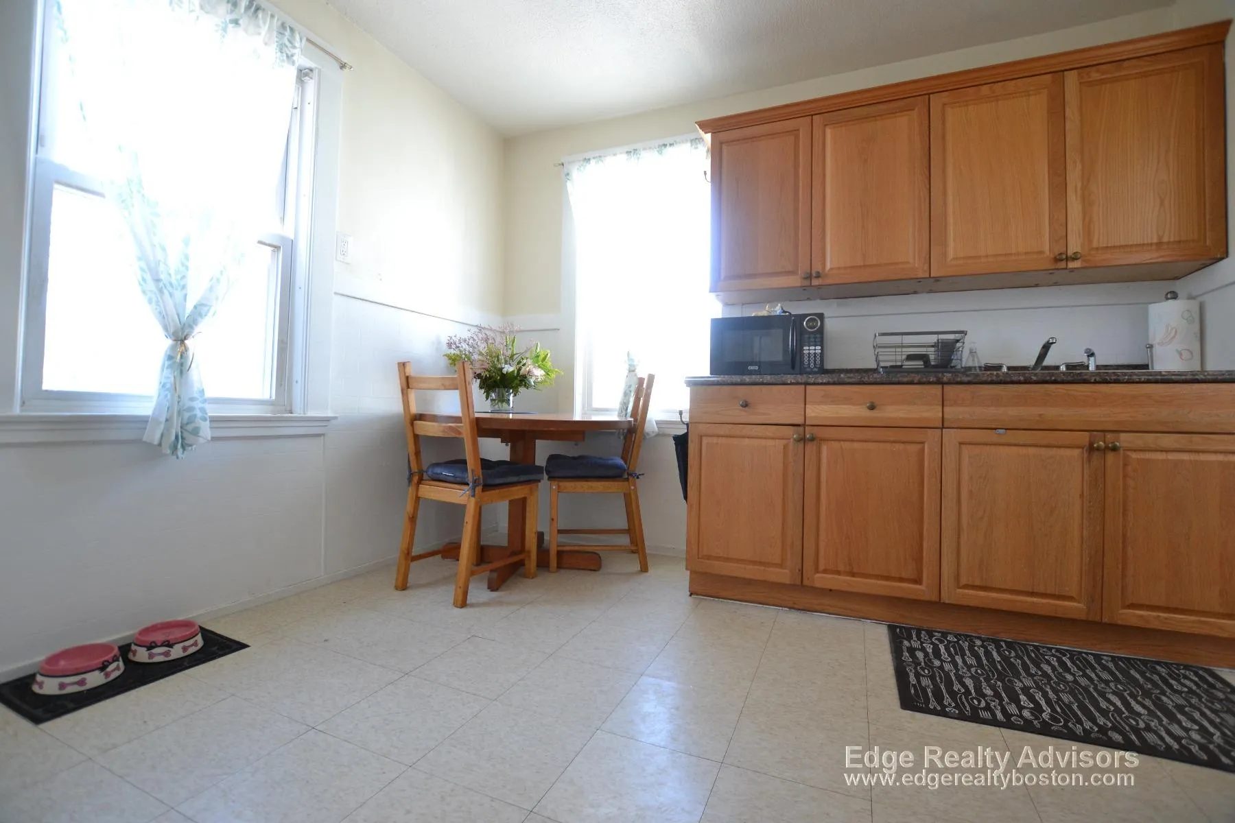 58 Brock St, Oak Square