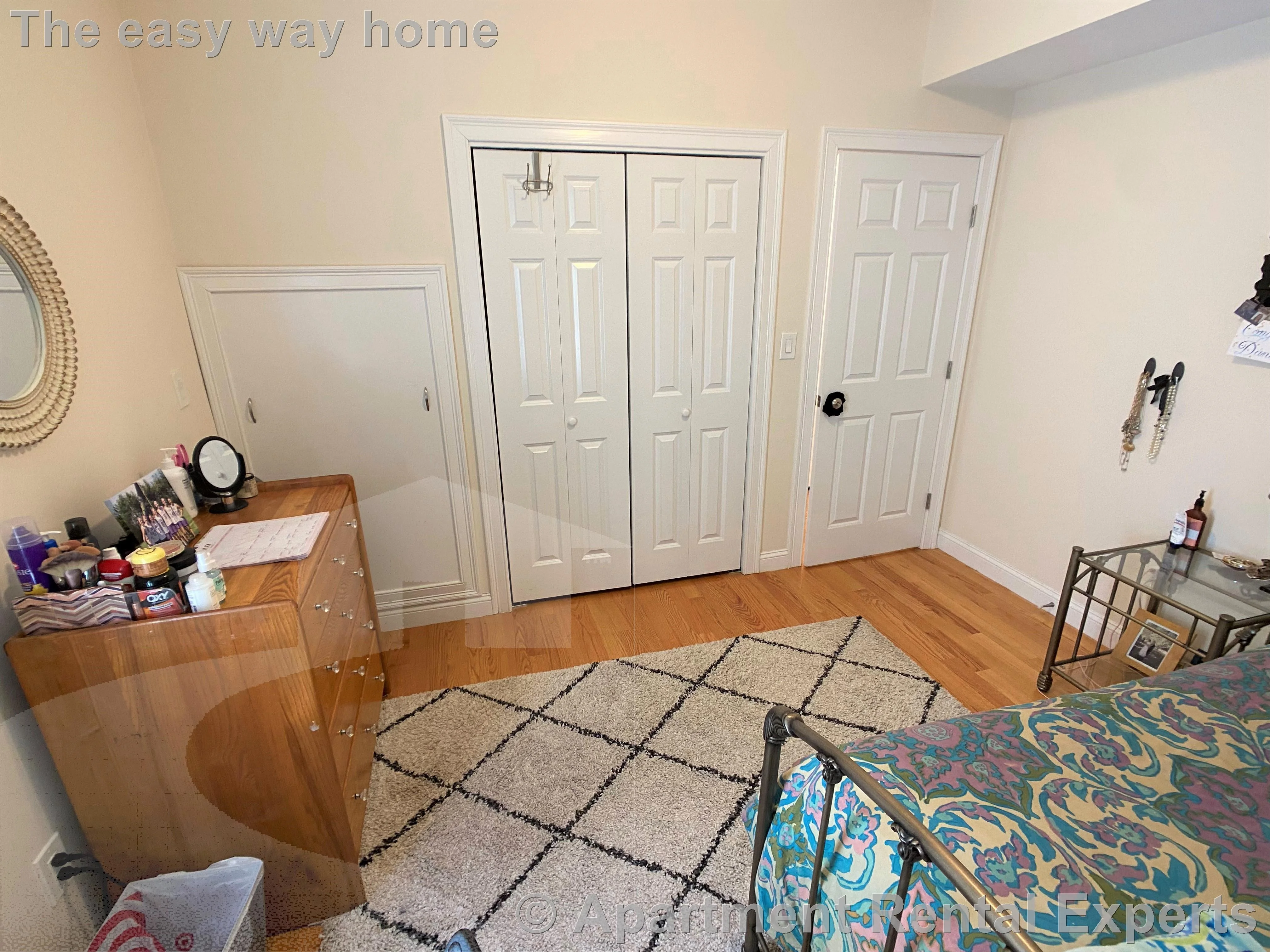 537 Main St, Magoun Square