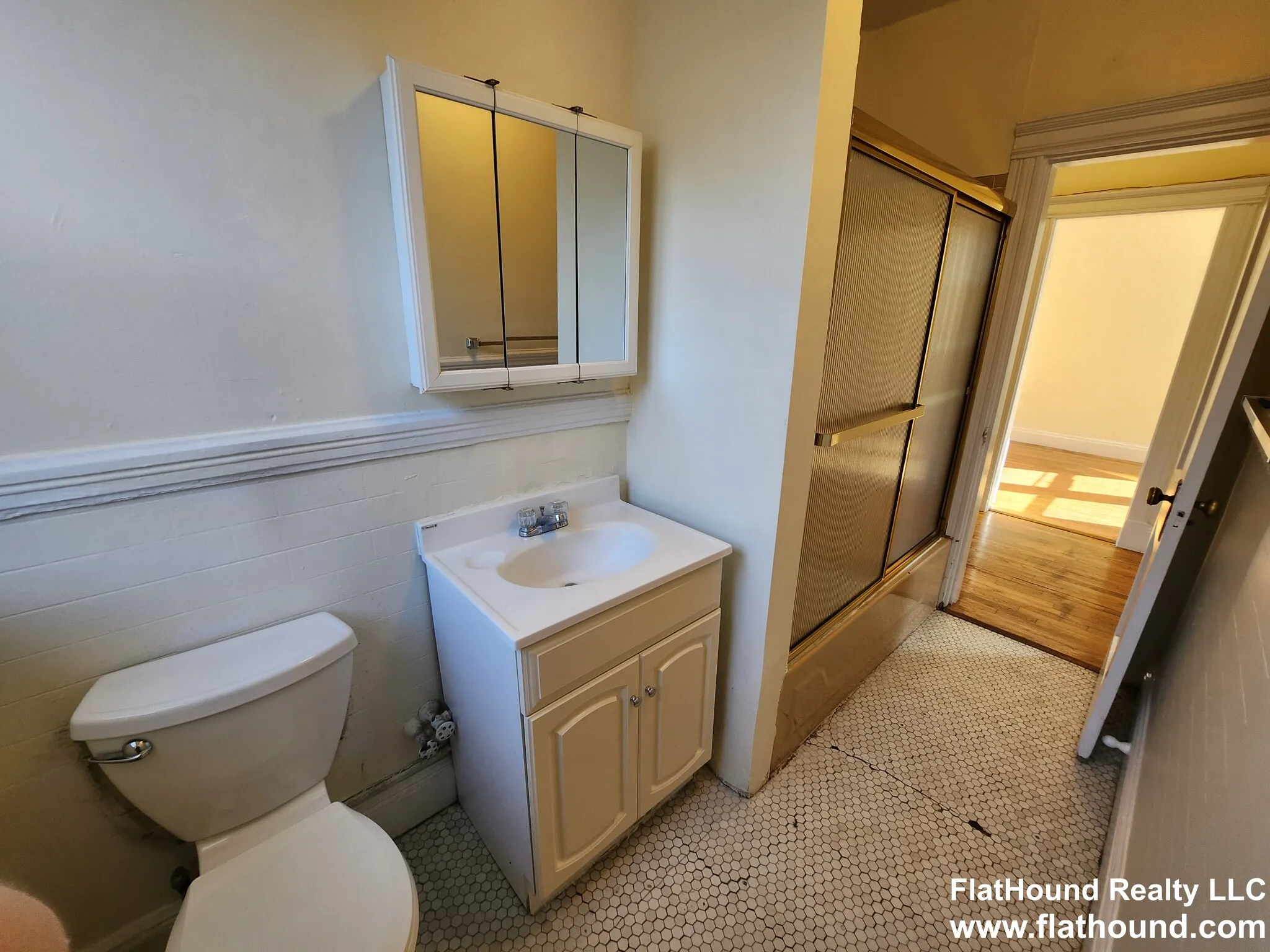 94 Brainerd Rd, Allston