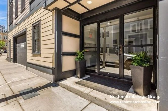 45 Vinton St, South Boston