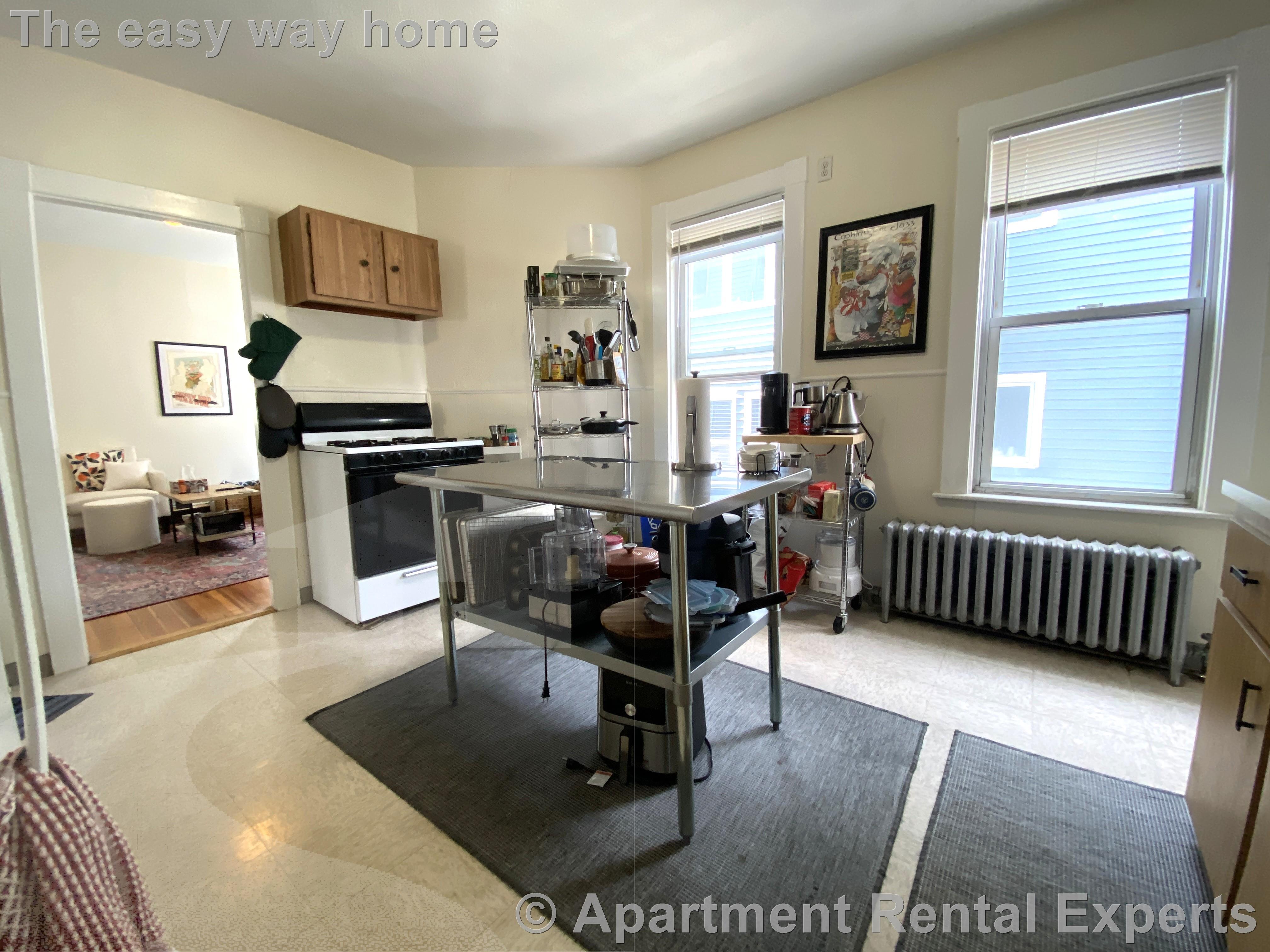 71 Porter St, East Cambridge