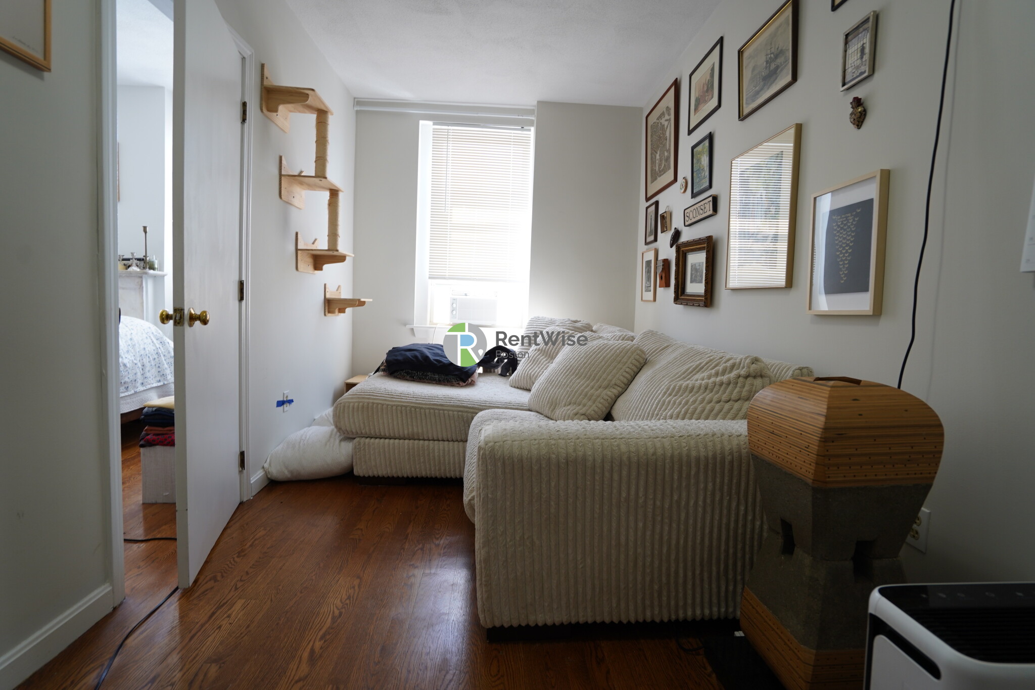 722 East 6th St, South Boston