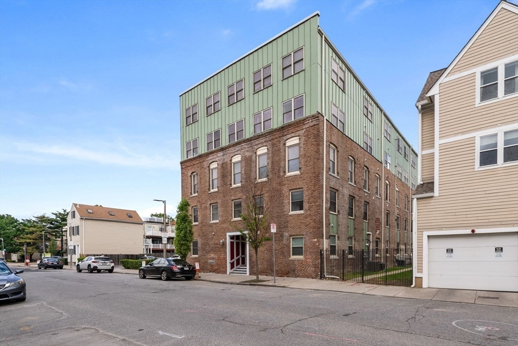 120 West 7th, South Boston