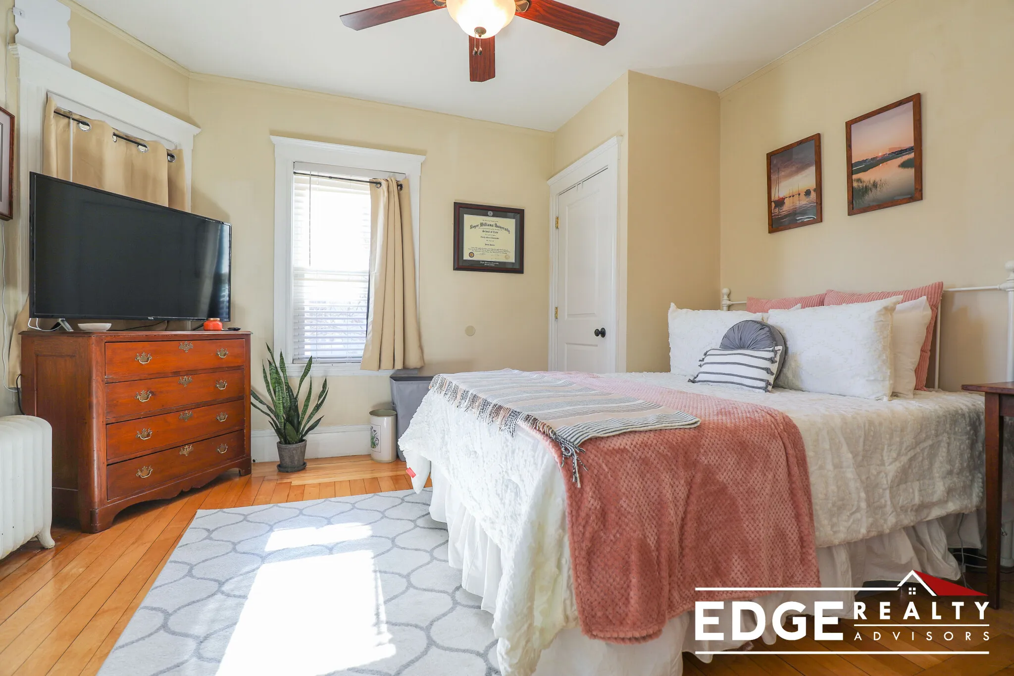 50 Atkins St, Oak Square