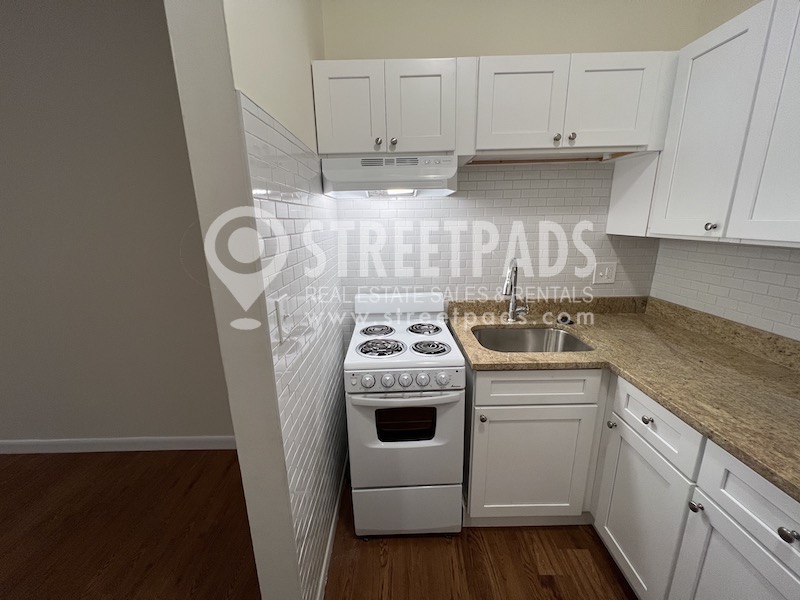 46 South Huntington Ave, Mission Hill